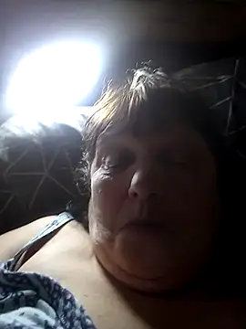 Apeesynka55211 online show from 03-01-26, 10:01