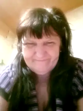 Apeesynka55211 online show from 03-21-26, 04:43