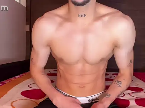 strongManLatino online show from 05-23-26, 04:44