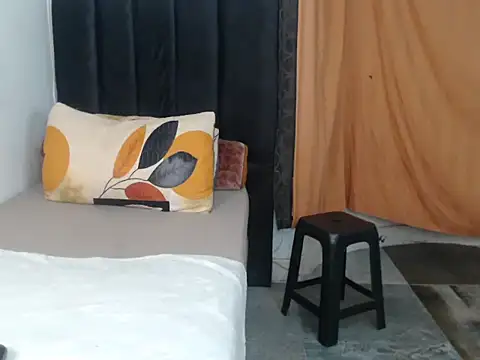 Black-RoseX online show from 11-07-25, 04:29