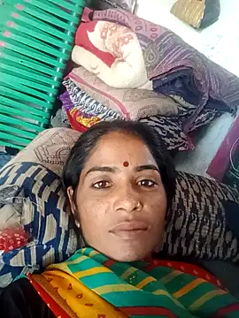 Snapshot of Maya_Rajput5 chatting on 10-14-25, 06:47 Maya Rajput5 online show from 10-14-25, 06:47