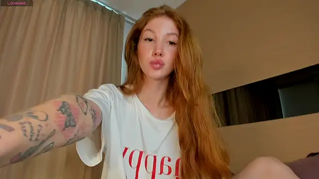 Snapshot of ariyyaaa chatting on 11-03-25, 03:08 ariyyaaa online show from 11-03-25, 03:08