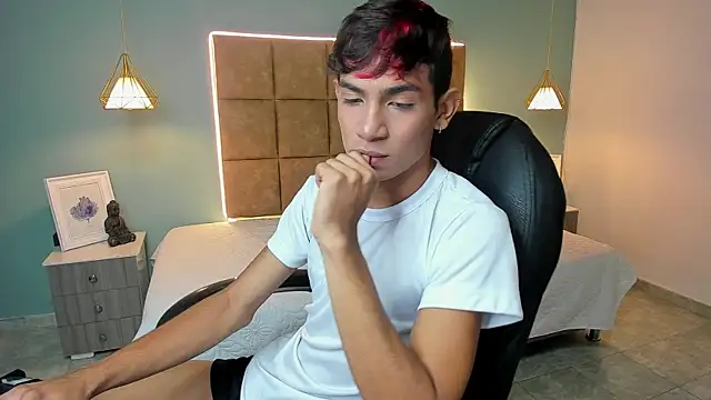 cherub  online show from 11-25-25, 11:54