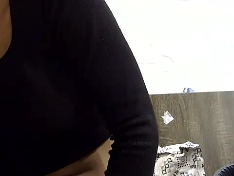 Snapshot of SEXY_DOLL88 chatting on 10-24-25, 06:54 SEXY DOLL88 online show from 10-24-25, 06:54