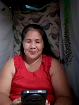 Snapshot of milagrose_rose chatting on 04-05-26, 09:12 milagrose rose online show from 04-05-26, 09:12