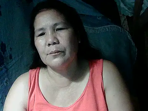 Snapshot of milagrose_rose chatting on 04-06-26, 06:09 milagrose rose online show from 04-06-26, 06:09
