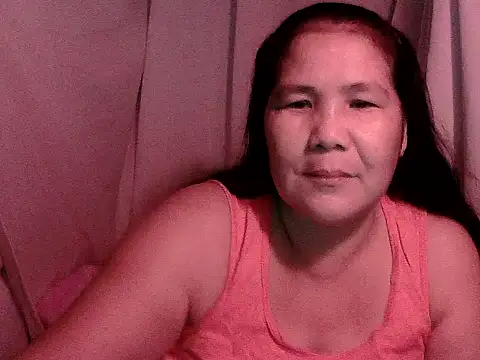 Snapshot of milagrose_rose chatting on 04-29-26, 01:26 milagrose rose online show from 04-29-26, 01:26