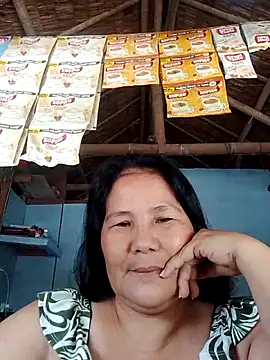 Snapshot of milagrose_rose chatting on 05-01-26, 03:55 milagrose rose online show from 05-01-26, 03:55