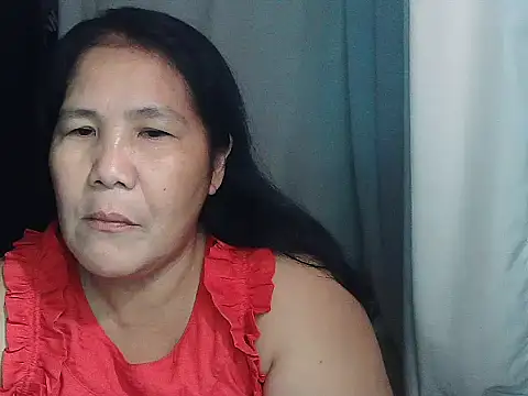 Snapshot of milagrose_rose chatting on 05-08-26, 10:09 milagrose rose online show from 05-08-26, 10:09