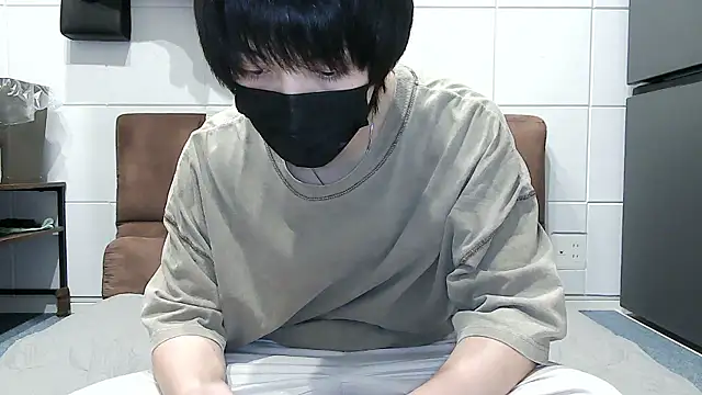 mikan kun st online show from 10-27-25, 11:47