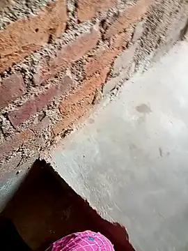 Snapshot of Hotty_ruvi chatting on 10-13-25, 04:23 Hotty ruvi online show from 10-13-25, 04:23