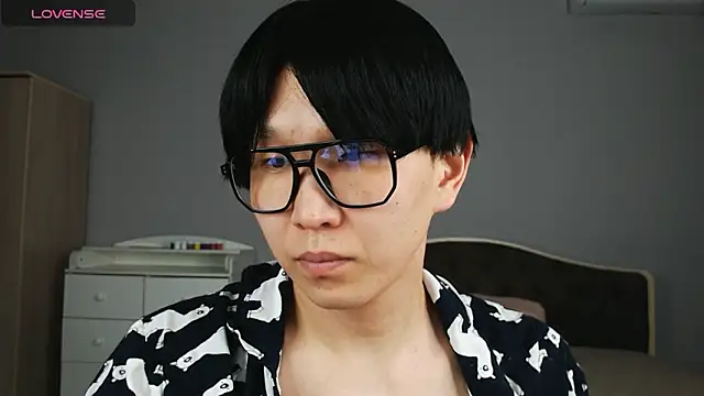 Snapshot of KaiChicken chatting on 02-27-26, 04:18 KaiChicken online show from 02-27-26, 04:18