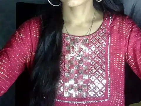 Snapshot of Shazi_1 chatting on 05-18-26, 02:12 Shazi 1 online show from 05-18-26, 02:12