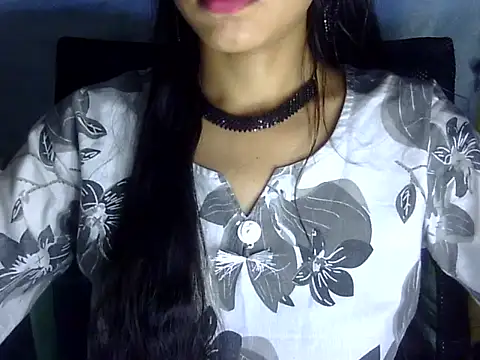 Snapshot of Shazi_1 chatting on 06-07-26, 01:26 Shazi 1 online show from 06-07-26, 01:26