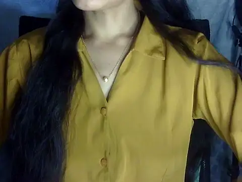 Snapshot of Shazi_1 chatting on 06-11-26, 05:00 Shazi 1 online show from 06-11-26, 05:00