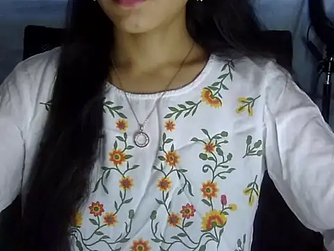 Snapshot of Shazi_1 chatting on 06-14-26, 02:52 Shazi 1 online show from 06-14-26, 02:52