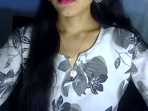 Snapshot of Shazi_1 chatting on 06-19-26, 03:05 Shazi 1 online show from 06-19-26, 03:05