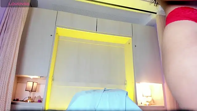 ChloeWiillow online show from 05-30-26, 11:40