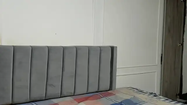 luxuryheaven 8 online show from 10-24-25, 08:49