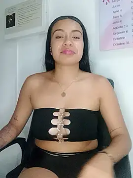 Lilo Rose online show from 10-02-25, 07:43