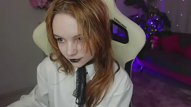 Staymonica online show from 02-04-26, 01:06