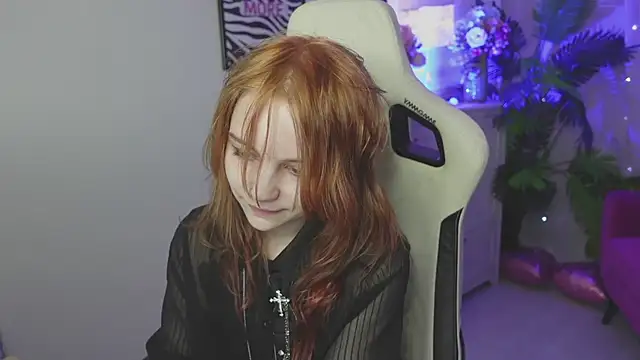 Staymonica online show from 02-18-26, 01:18