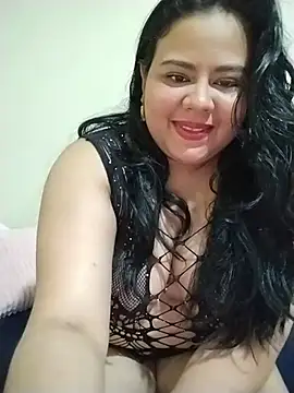 Snapshot of Tania_cruz_ chatting on 07-08-26, 02:38 Tania cruz online show from 07-08-26, 02:38