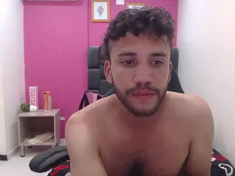 Juan FelipeX01 online show from 03-11-26, 02:17