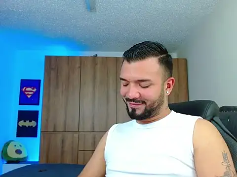 mathewv  online show from 11-22-25, 06:45