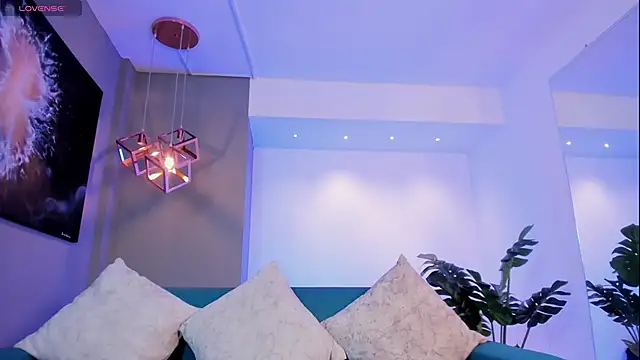 VenusCooper online show from 02-20-26, 07:47