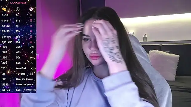 Snapshot of AlmaryKim chatting on 12-04-24, 09:02 AlmaryKim online show from 12-04-24, 09:02