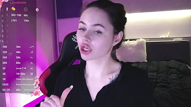 Snapshot of AlmaryKim chatting on 01-12-25, 07:53 AlmaryKim online show from 01-12-25, 07:53