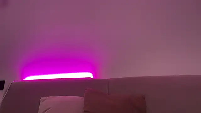 AlmaryKim online show from 03-07-26, 08:17