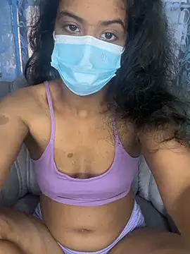 Snapshot of SukiyamaAsia chatting on 01-18-26, 06:28 SukiyamaAsia online show from 01-18-26, 06:28