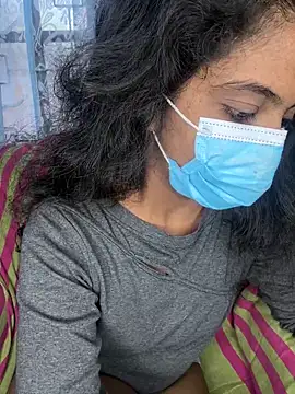 Snapshot of SukiyamaAsia chatting on 02-16-26, 07:15 SukiyamaAsia online show from 02-16-26, 07:15