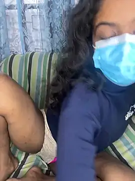 Snapshot of SukiyamaAsia chatting on 02-17-26, 07:27 SukiyamaAsia online show from 02-17-26, 07:27