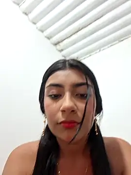 Sweed-virgin-pussy online show from 06-02-26, 12:01