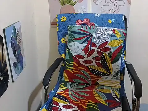 Sweetest Zara18xx online show from 11-04-25, 09:36