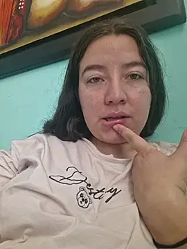 annyaparis online show from 11-24-25, 03:12