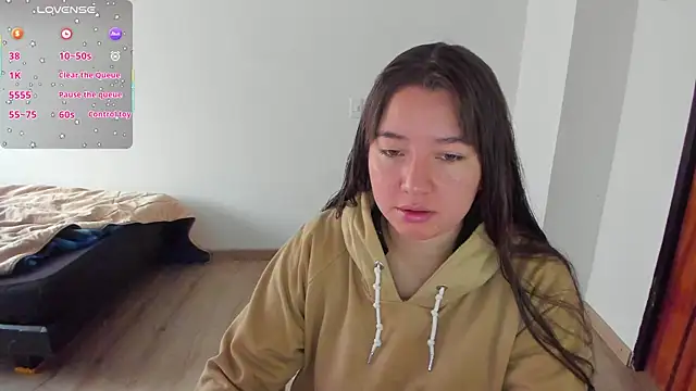 annyaparis online show from 04-15-26, 12:23