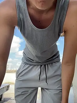 LiamMyst online show from 12-17-25, 03:29