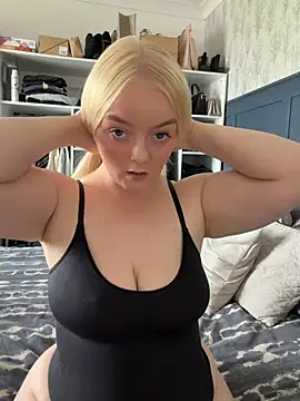 lusciouslylou online show from 06-03-26, 09:01