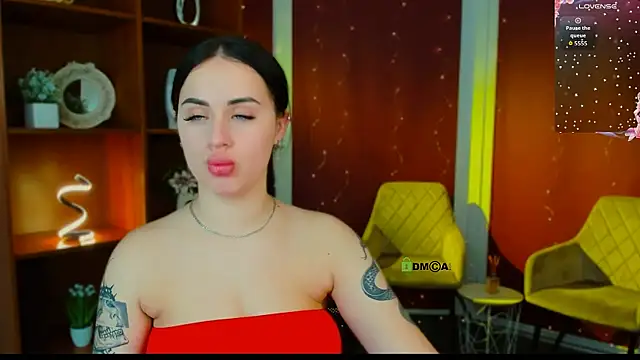 Snapshot of vivy_star1 chatting on 05-10-26, 07:19 vivy star1 online show from 05-10-26, 07:19