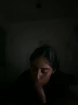 Snapshot of latingangsex chatting on 06-02-26, 10:45 latingangsex online show from 06-02-26, 10:45