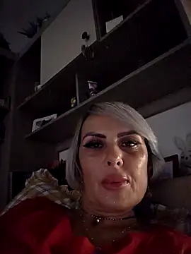 KirraWhite online show from 10-21-25, 06:08