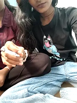 Unique girls90 online show from 01-19-26, 07:45