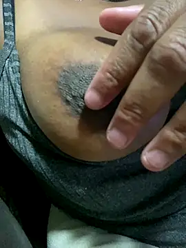 Snapshot of cariocabl chatting on 12-22-25, 02:19 cariocabl online show from 12-22-25, 02:19