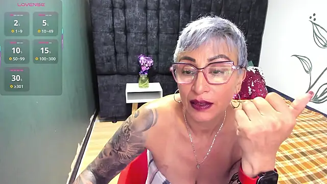 Charlotte  Gray online show from 01-15-26, 09:51