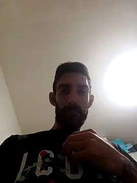 Snapshot of Cristian863 chatting on 10-01-25, 08:09 Cristian863 online show from 10-01-25, 08:09