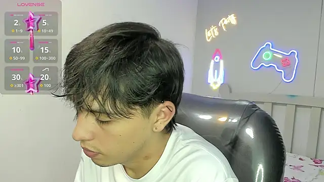 StiwenTwink online show from 01-05-26, 07:28